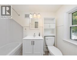 626 CATHCART BOULEVARD - 21