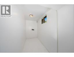 626 CATHCART BOULEVARD - 27