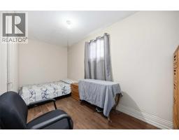 171 NAPIER STREET - 18