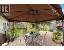 53 Vimy CRESCENT - 16