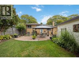53 Vimy CRESCENT - 19