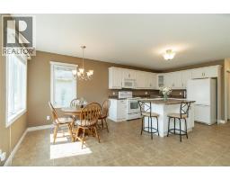 1940 LONDON LINE UnitNo. 207 - 11