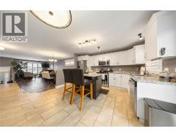 4015 ROSEMOUNT DRIVE - 12