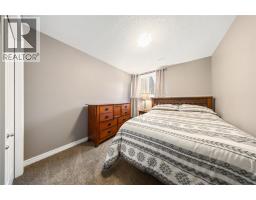 4015 ROSEMOUNT DRIVE - 15