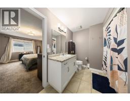 4015 ROSEMOUNT DRIVE - 21