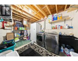 4015 ROSEMOUNT DRIVE - 27