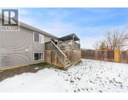 4015 ROSEMOUNT DRIVE - 29