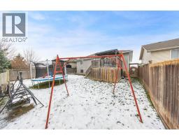 4015 ROSEMOUNT DRIVE - 31