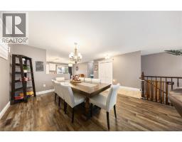 4015 ROSEMOUNT DRIVE - 8