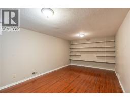 27 YORK CRESCENT UnitNo. 74 - 21