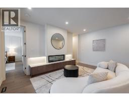 110 NEWCASTLE DRIVE - 7