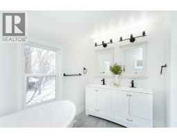 401 DEVINE STREET - 25