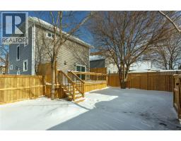 401 DEVINE STREET - 39