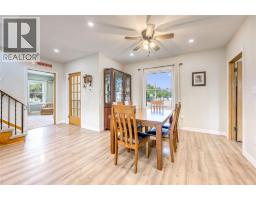 703 Wellington STREET - 13