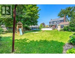 703 Wellington STREET - 39