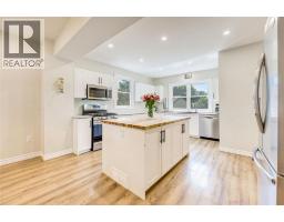 703 Wellington STREET - 8