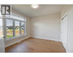 3579 PAUL CRESCENT - 12