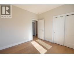 3579 PAUL CRESCENT - 18