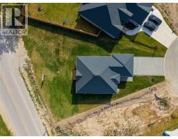 3579 PAUL CRESCENT - 39