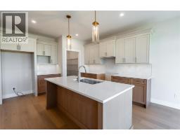 3579 PAUL CRESCENT - 9