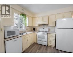 1080 SALISBURY STREET - 15