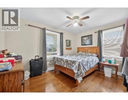 746 Oxford STREET - 15