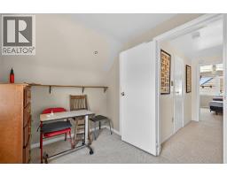 746 Oxford STREET - 22