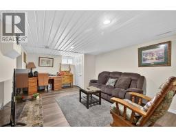 746 Oxford STREET - 28