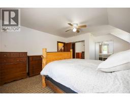 3201 PARK STREET - 19