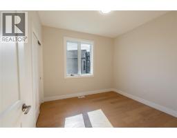 3559 PAUL CRESCENT - 17