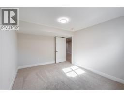 3559 PAUL CRESCENT - 24