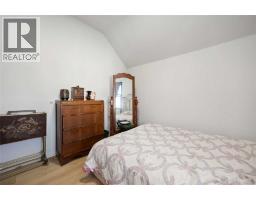 218-220 Mitton STREET South - 19