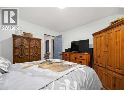 218-220 Mitton STREET South - 28