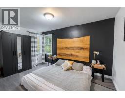 480 BRIGHT STREET - 12