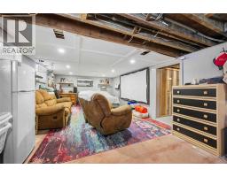 463 CONFEDERATION STREET - 32