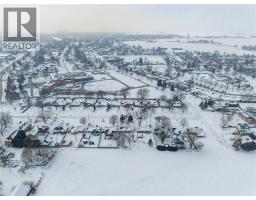 28 HIGHLAND DRIVE - 25