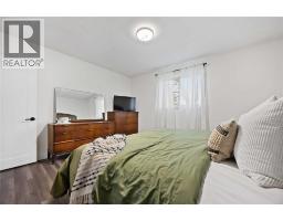 1209 Webster DRIVE - 17