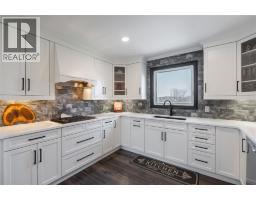 218 PADDOCK GREEN CIRCLE - 13