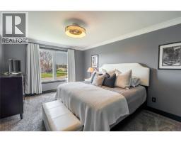 218 PADDOCK GREEN CIRCLE - 18