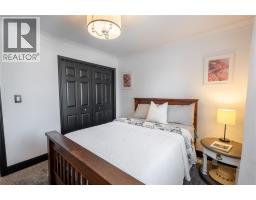 218 PADDOCK GREEN CIRCLE - 21