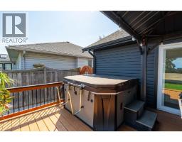 218 PADDOCK GREEN CIRCLE - 35