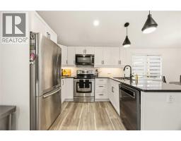 27 ALICE STREET - 11