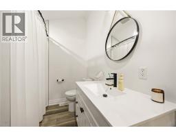 27 ALICE STREET - 19