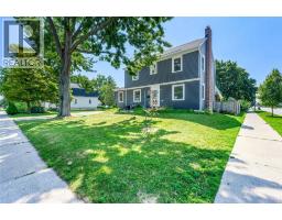 703 Wellington STREET - 1