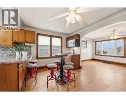 530 Plympton STREET - 12