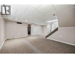 530 Plympton STREET - 29