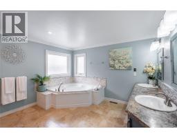 3024 Maidstone CRESCENT - 29