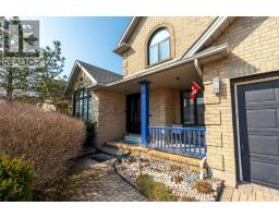 3024 Maidstone CRESCENT - 4