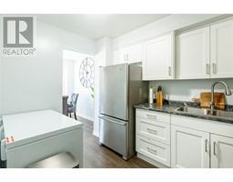 215 TRUDEAU DRIVE UnitNo. 77 - 12