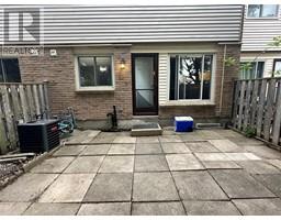 215 TRUDEAU DRIVE UnitNo. 77 - 26